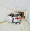 Nhà dân xây 4 tầng,vỉa hè ô tô tránh,giao thông thuận tiện,tiện ích ngập chàn