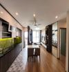 Cần bán căn hộ 3N2 90m2, sẵn sổ đỏ và slot ô tô tại Sun Square. Căn thoáng mát giá 6 tỷ 5
