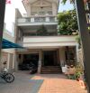 Bán biệt thự sân vườn góc 2MT đường Lam Sơn,Tân Bình, DT: 7x32m, giá chỉ 39 tỷ ~ 181 triệu