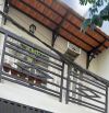 BÁN NHÀ HẺM XE HƠI 3 TẦNG. 34M2. NỞ HẬU. 50M RA MẶT ĐƯỜNG. KHU DÂN TRÍ. SÁT QUẬN 1