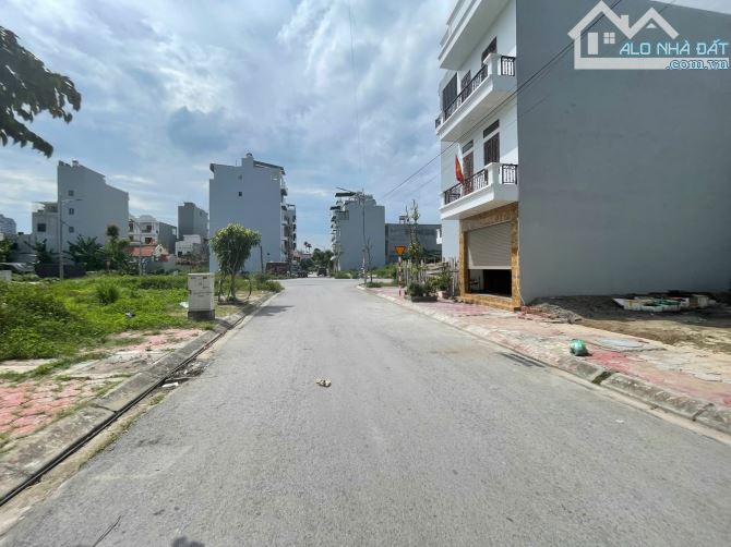 🌟 BÁN LÔ ĐẤT VỊ TRÍ ĐẸP TĐC HỒ SEN – A51, LÊ CHÂN – GIÁ CHỈ 93TR/M² 🌟