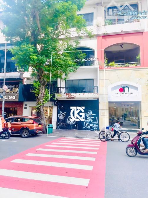 [ Quận 1 ] Cho Thuê Nhà Mặt Tiền: 155 Đồng Khởi - 5x25m, 2 tầng