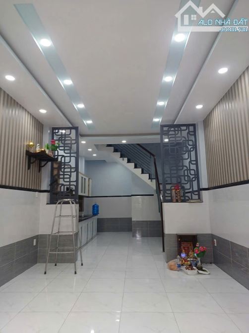 NHÀ MỚI DỌN VÔ Ở NGAY SÁT Trần Văn GIÀU --HXH--40M2--4 TẦNG --GIÁ CHỈ :4.2 TỶ (TL))