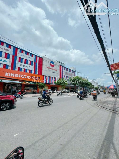 🔥BÁN GẤP NHÀ CẤP 4 - LIỀN KỀ KDC NAM LONG - 86m2 - NGANG 6.5m - SHR - KHÔNG QUY HOẠCH