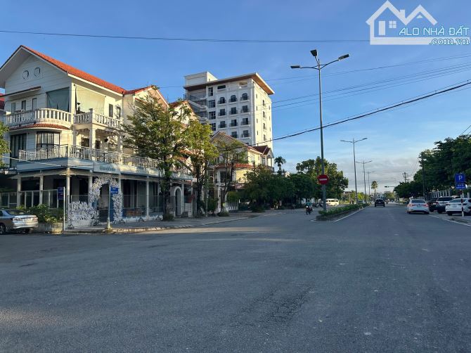 Biệt Thự 2 Mặt tiền Hà Huy Tập - Vị trí vàng TTTP