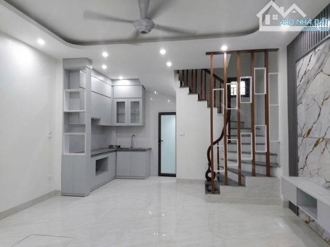 Căn góc cực thoáng, sáng, hút gió tại Vạn Phúc - đi bộ ra đường ô tô - giá 7.5 tỷ
