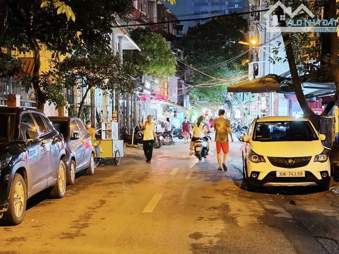 HOA HẬU MẶT PHỐ KHƯƠNG ĐÌNH, KINH DOANH, VỈA HÈ ĐÁ BÓNG, QUY HOẠCH ỔN ĐỊNH, PHÂN KHÚC HIẾM