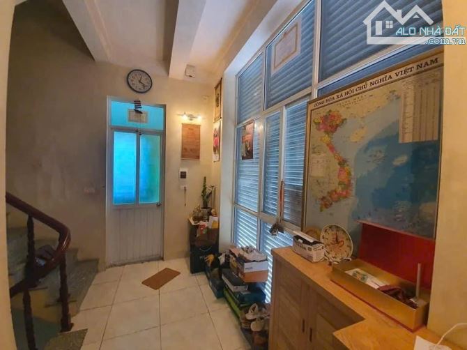 TÂY HỒ LỘNG GIÓ- PHÂN LÔ Ô TÔ TRÁNH DỪNG ĐỖ NGÀY ĐÊM -20M RA HỒ-MẶT TIỀN RỘNG-LÔ GÓC