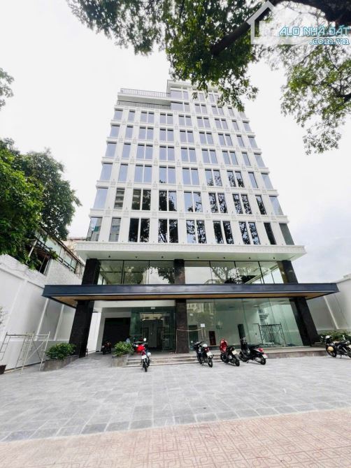 Siêu phẩm! Ngay Cộng Hòa P.12 Q.TB-(12 x 28m) hầm 7 lầu-DTSD 2120m2 - HĐT 280tr- giá 69ty