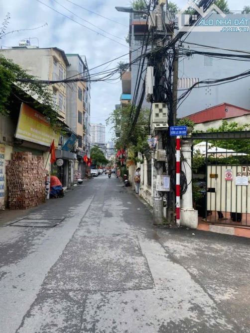 MẢNH ĐẤT ĐẸP, NGÕ 445, LẠC LONG QUÂN, TÂY HỒ: 45/60M, MT 3,5M, GIÁ 8,8 TỶ.