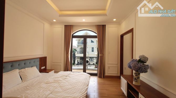 BÁN GẤP VILLA -  KQH ĐƯỜNG (7M) ĐƯỜNG MĂNG LIN, 290M², 17 TỶ, P.07, ĐÀ LẠT