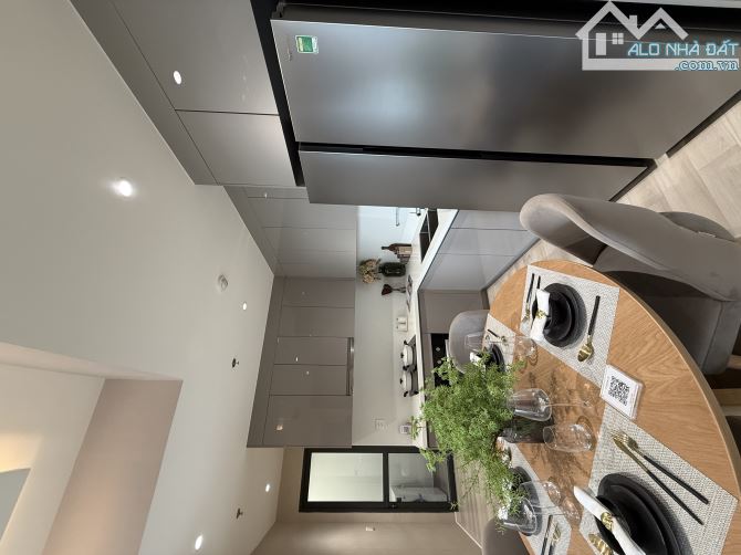 Bán căn hộ Masteri Center Point 2PN, 2WC, 73m2, giỏ hàng CDT với giá giảm hơn 1 tỷ - Giá