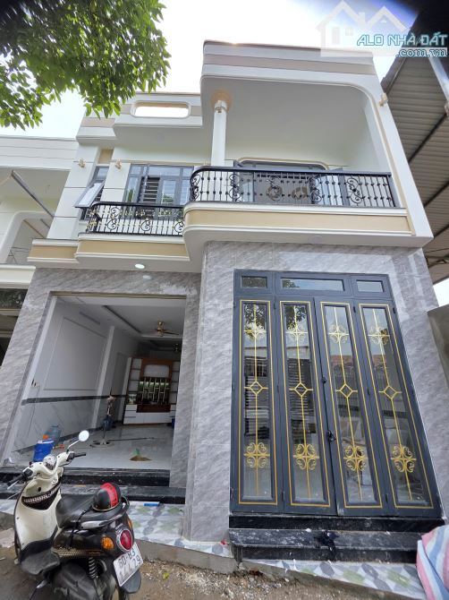 Bán nhà mới 1T1L, hẻm Bùi Hữu Nghĩa p. Tân Vạn gần chợ Tân Vạn mới