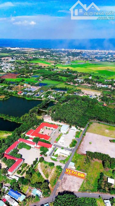 CHỦ NGỘP BÁN NHANH LÔ ĐỐI DIỆN TRƯỜNG TIỂU HỌC LONG MỸ - TT PHƯỚC HẢI