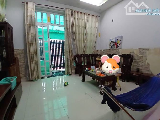 Nhà 3 tầng, 95m2, Trung tâm Phước Long B, Quận 9