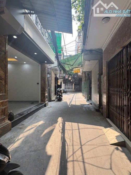 bán nhà Mặt ngõ Trần Khát Chân,Hai Bà Trưng, Kinh doanh, Ô Tô DT 40m, 6 Tầng, MT 4.5m