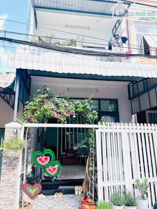 nhà 1 trệt 1 lầu mới đẹp, hẻm 107 hoàng văn th, gần chợ an cư, hướng đông nam