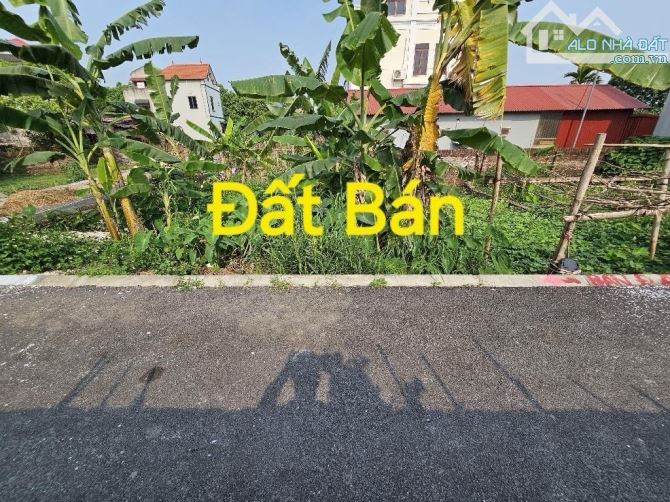 Mảnh đất Đa tốn ô tô vào đất 41m2 - mặt tiền 4m - 3.6 tỷ giá đầu tư f0