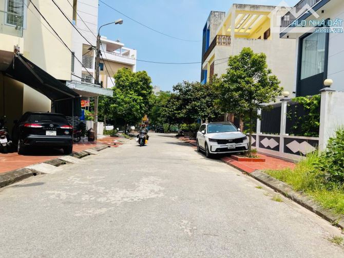 Bán lô đất 60m2 tuyến 3 khu phân lô Hồ Đá, Hồng Bàng, chỉ gần 3,2 tỷ