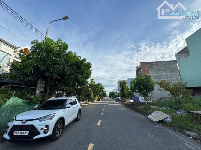 🚀SỞ HỮU NGAY BÁN ĐẤT TẶNG NHÀ–NGUYỄN QUANG LÂM,HOÀ XUÂN-DT LỚN 123M-TIỆN ÍCH ĐẦY ĐỦ