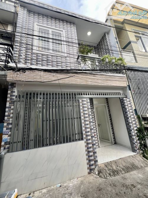 Bán căn nhà 1 trệt, lầu hẻm dasu Nguyễn Bảo, Thắng Nhì