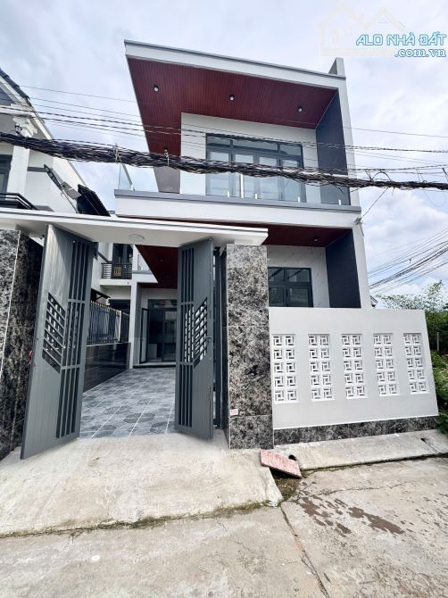 BIỆT THỰ MINI CỰC ĐẸP SỔ HÔNG RIÊNG NGAY PHƯỜNG TÂN TRIỀU MỚI GIÁ CHỈ 2ty350