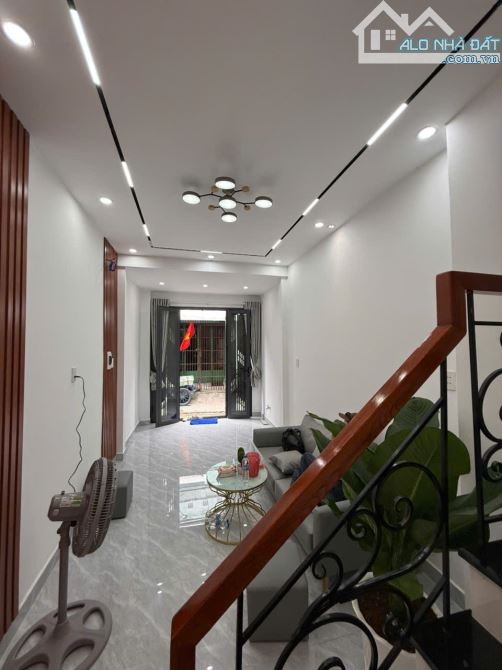 NHÀ XÂY MỚI MTKD TÂN PHÚ – TẶNG FULL NỘI THẤT CAO CẤP GIÁ NHẸ NHỈNH 4 TỶ