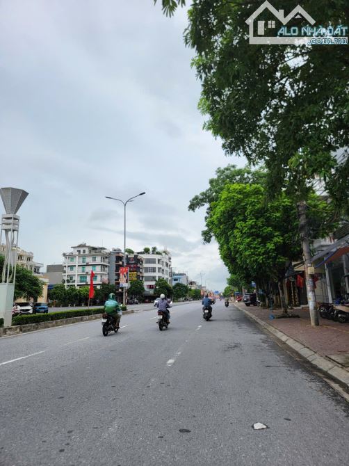 Bán đất mặt đường Đồng Hòa - vị trí đông dân kinh doanh thuận lợi.