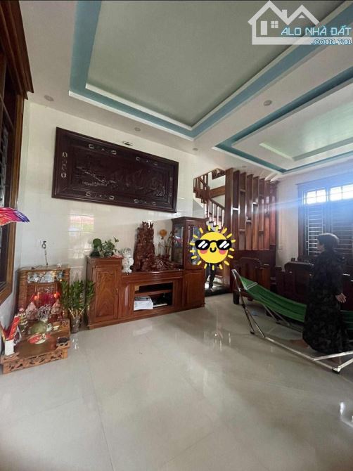 Bán nhà 2 tầng đẹp tại Nam Lý – Đồng Hới, DT 128m², giá chỉ hơn 3 tỷ
