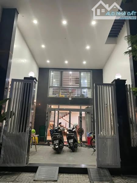 🔥SỞ HỮU NHÀ ĐẸP MẶT TIỀN HOÀ MINH- LIÊN CHIỂU GẦN BIỂN NGANG RỘNG- GIÁ TỐT