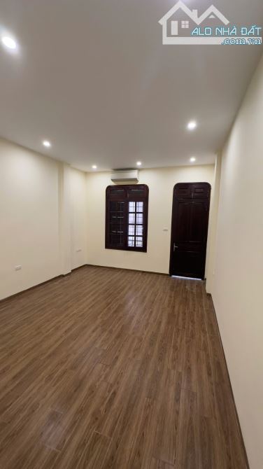 Cho thuê nhà 5 tầng phân lô Trung Yên - Nguyễn Bá Khoản, ô tô đỗ cửa làm vp, ở ...