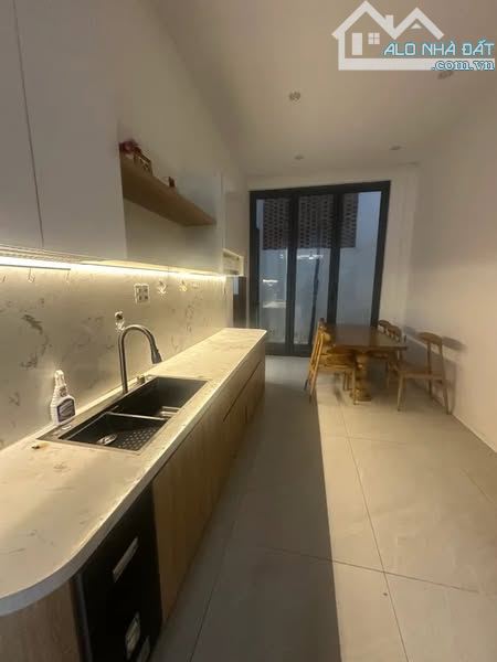 💥BÁN NHÀ KIỆT Ô TÔ SAU LƯNG MẶT TIỀN TÔ HIỆU, HÒA MINH,LIÊN CHIỂU , ĐÀ NẴNG. GIÁ TỐT💥