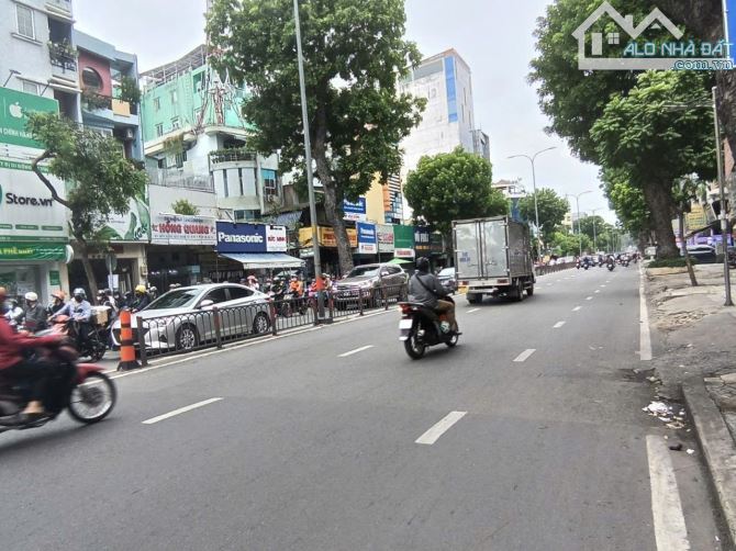 BÁN NHÀ MẶT TIỀN 660 ĐƯỜNG 3/2, P14, QUẬN 10 – VỊ TRÍ ĐẸP, HIẾM CÓ
