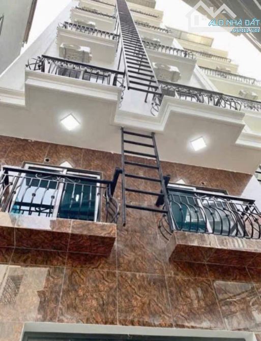 Bán nhà Mỹ Đình 50m2 7 tầng 12 phòng cho thuê thu 50 triệu/tháng