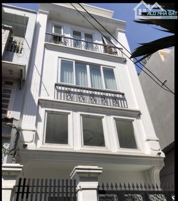 Bán nhà đẹp hẻm thông xe tải khu HOàng Long - Lê Đức Thọ, DT 5x12m, hầm 4 tầng, ở liền,12t