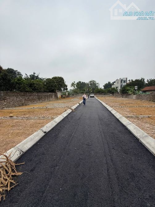 MẢNH ĐẤT PHÂN LÔ GẦN HÀ NỘI . 60M GIÁ 750TRIỆU