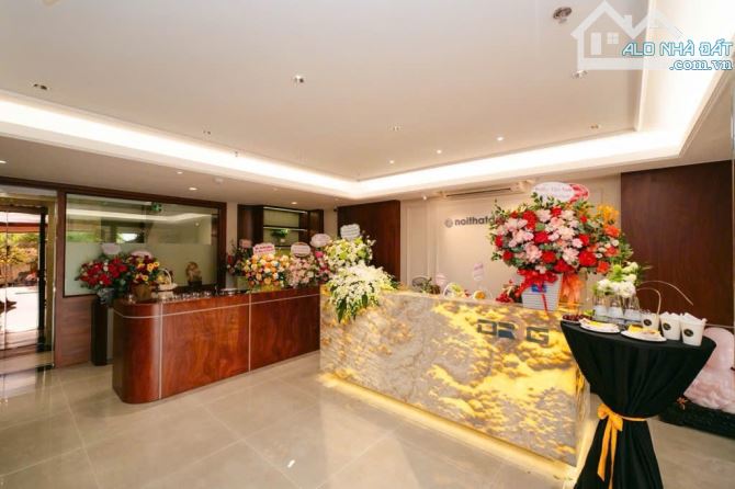 BÁN NHÀ PHẠM TUẤN TÀI, PHÂN LÔ, ÔTÔ TRÁNH, VỈA HÈ KINH DOANH, 70M2 MT RỘNG GIÁ 31 TỶ