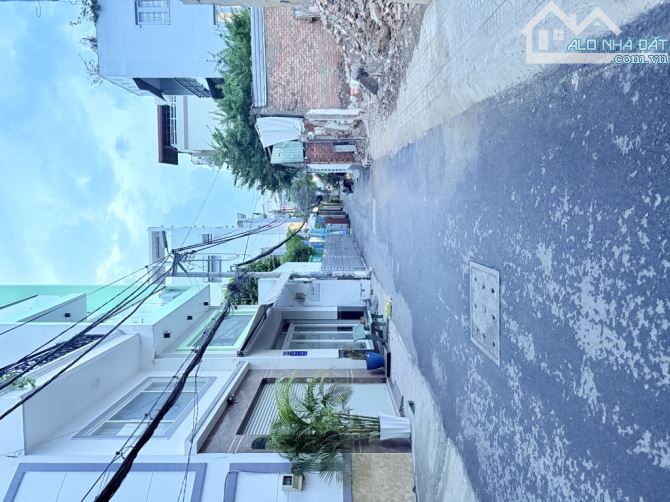 ❌GIẢM 700TR❌ - HẺM XE HƠI TRÁNH - 💥45M2💥 - 4 TẦNG BTCT - NƠ TRANG LONG - CHỈ 8,3 TỶ.