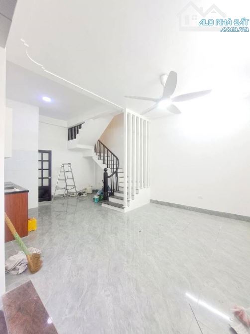 Nhà đẹp Tây Mỗ 34m x 5T, ngõ nông, gần ô tô tránh, nội thất xịn, kd, Nt đẹp 6,5 tỷ