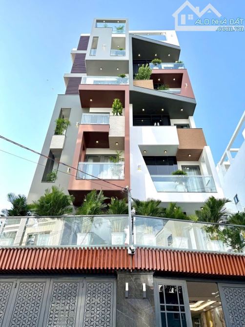 Bán nhà phố mặt tiền Gò Vấp, đường Số 59, sổ hồng riêng, giá 12,9 tỷ