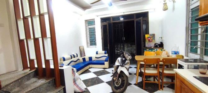 NHÀ ĐẸP TRUNG TÂM HÀ ĐÔNG – 5 TẦNG – GẦN PHỐ, GẦN CHỢ