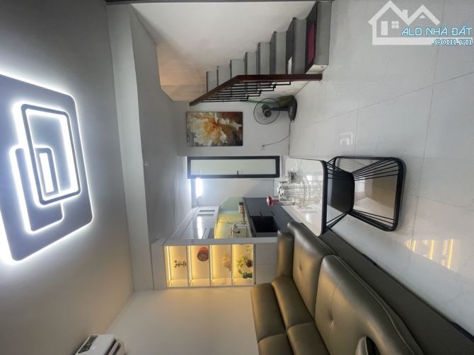 NHÀ NHỎ XINH 296 MINH KHAI, 20M2, 5 TẦNG, 3N, 4.68 TỶ
