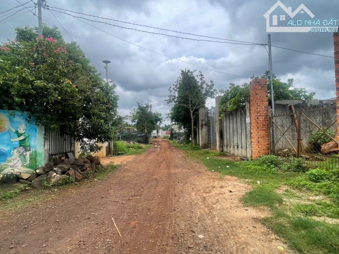 Đất mặt tiền hẻm 160 Nguyễn Lương Bằng