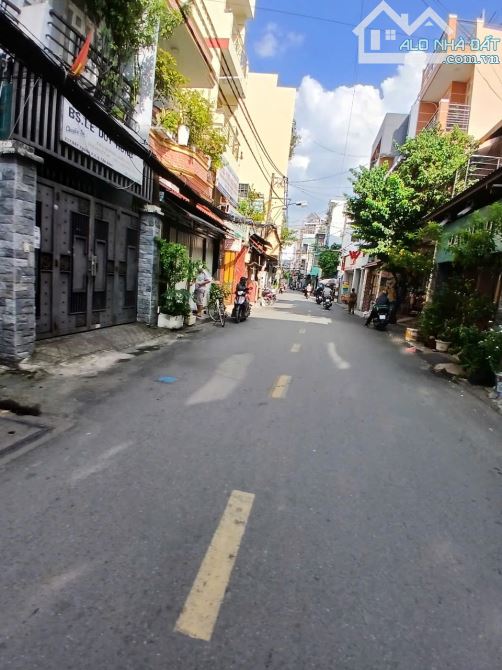 BÁN NHÀ HẺM 6M – THÀNH THÁI, P.14, QUẬN 10, DT 10*11M, KC 2 LẦU, GIÁ 19 TỶ