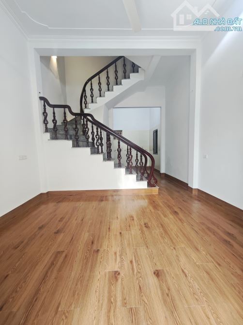 Bán nhà dân xây 50m2 x 3 tầng, tiện ích nhiều tại Liên Ninh, Thanh Trì, giá 4x tỷ