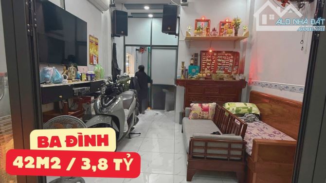 Bán Gấp| Nhà 2 Tầng| Diện Tích Lớn 42m2| Ngay Cầu Nguyễn Tri Phương Giáp Quận 1