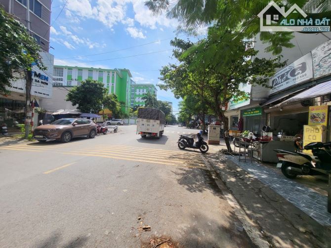 ĐẤT PHÂN LÔ PHÚ DIỄN, CẠNH ĐH TÀI NGUYÊN, ĐƯỜNG 15m HÈ 4m, 45m MT 4.5m 12 Tỷ