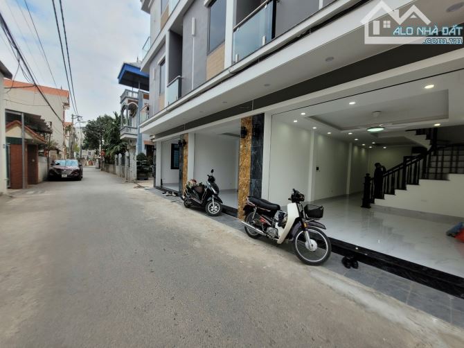 🏡 CHỈ 4,5 TỶ - SỞ HỮU NGAY NHÀ ĐẸP 4 TẦNG, 63M² - Ô TÔ VÀO TẬN NHÀ