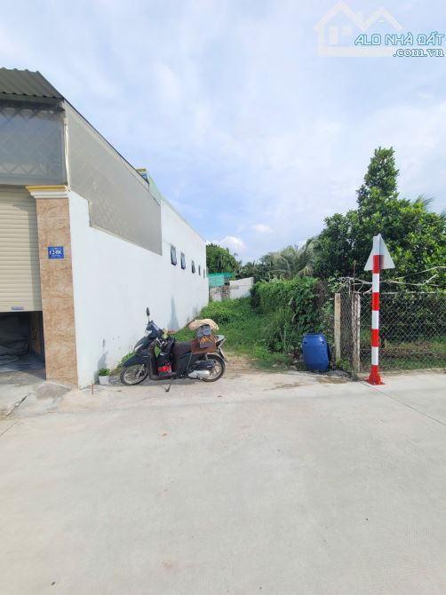Bán đất 4.5x20.6m, mặt tiền Bình Nhâm 23 p. Bình Nhâm