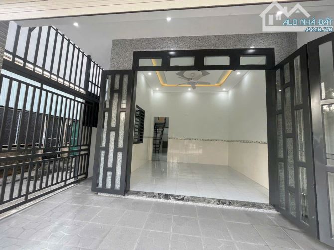 Nhà góc 2 MT đẹp, gần trường Trấn Biên, đường nhựa 6m thông chỉ 3,5 tỷ